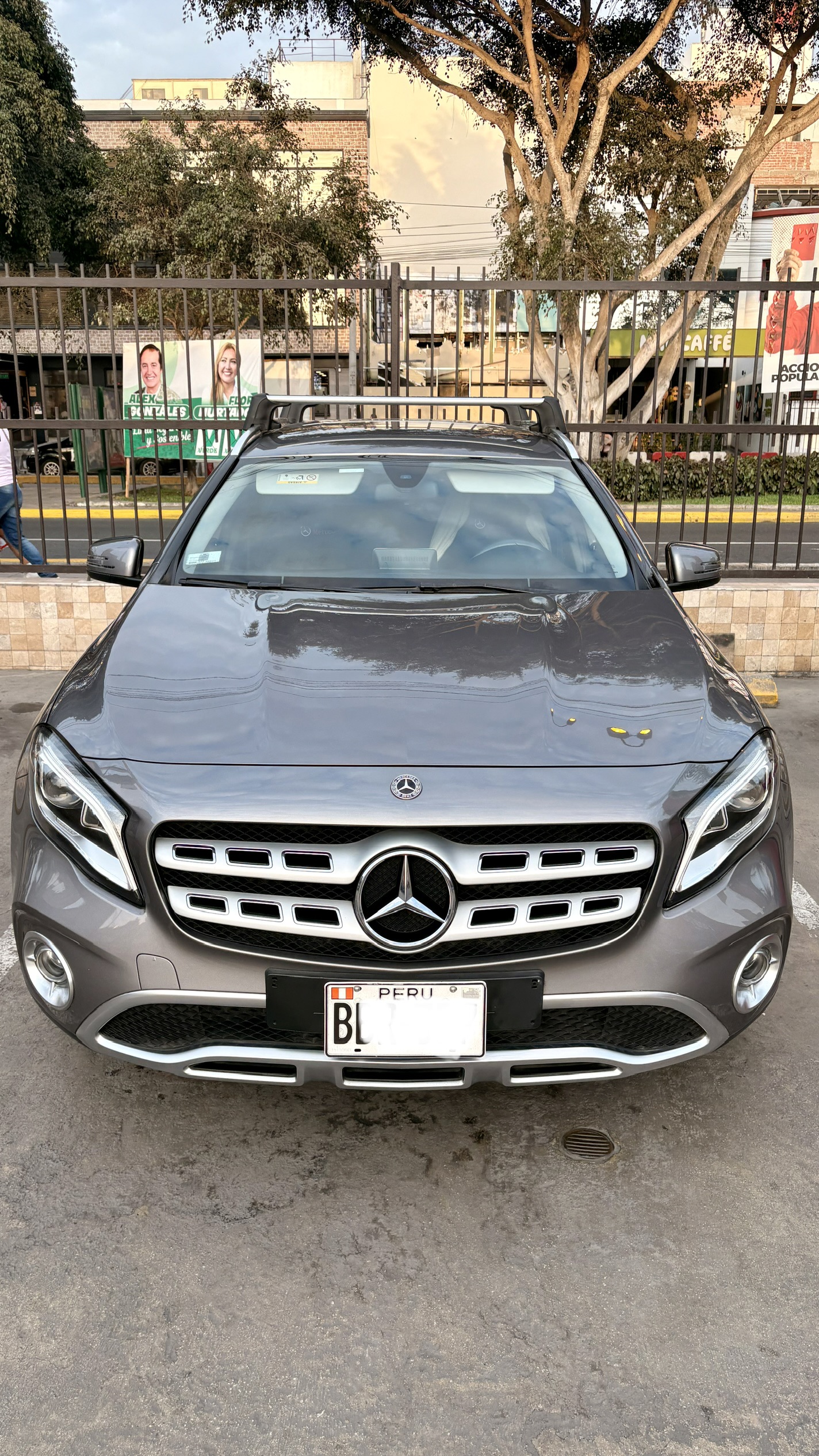 REMATO POR VIAJE – MERCEDES-BENZ GLA200 SPORT 2018 · foto 1